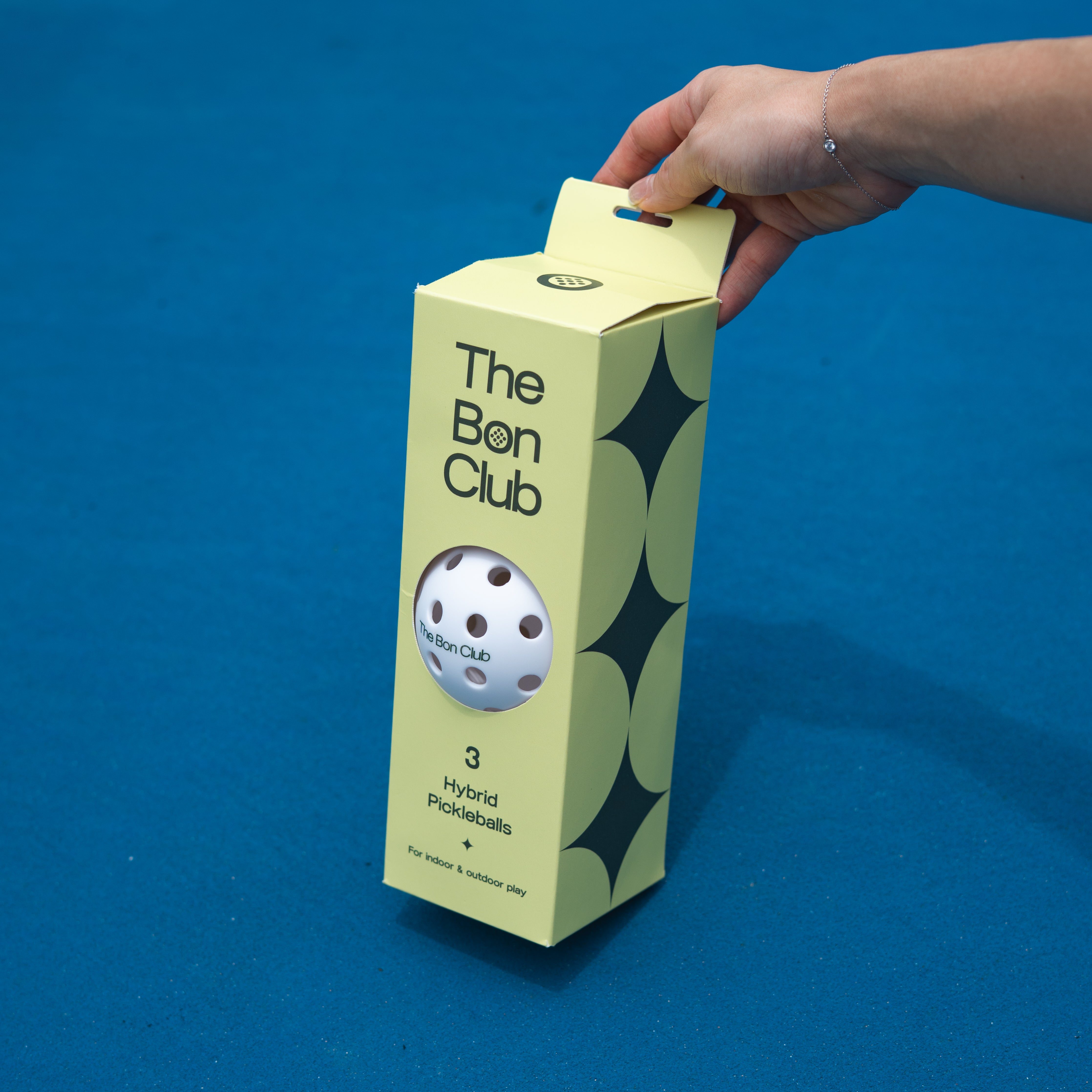 The Bon Hybrid Pickleballs
